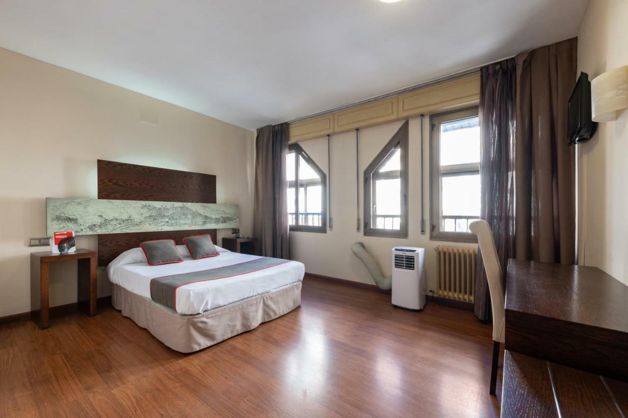 Oyo Hotel Francabel Cuenca  Zewnętrze zdjęcie