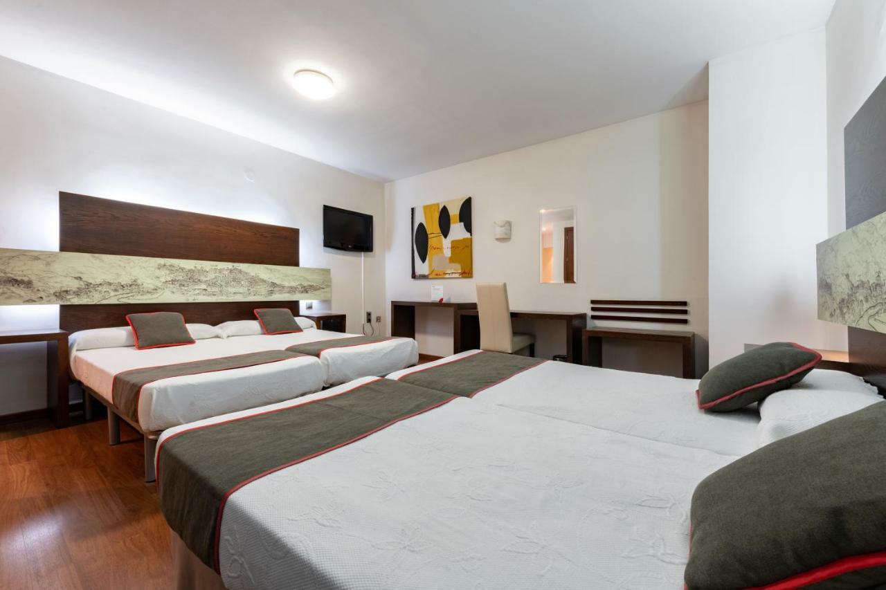 Oyo Hotel Francabel Cuenca  Zewnętrze zdjęcie